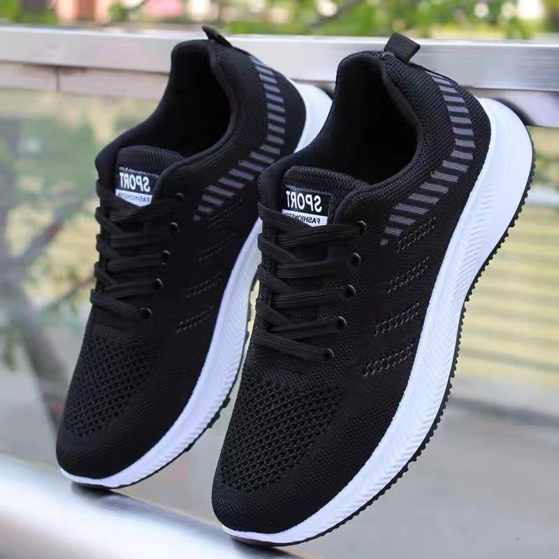 Men's Shoes 2026 Sports Shoes Summer Breathable Mesh Shoes Versatile Men's Casual Shoes Running Shoes Cross-Border Fly-Knit Trendy Shoes