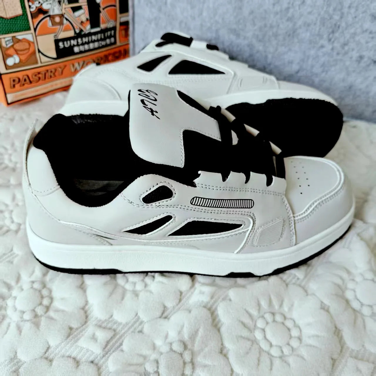 Men's shoes 2026 spring new retro breathable sports board shoes  unisex casual shoes